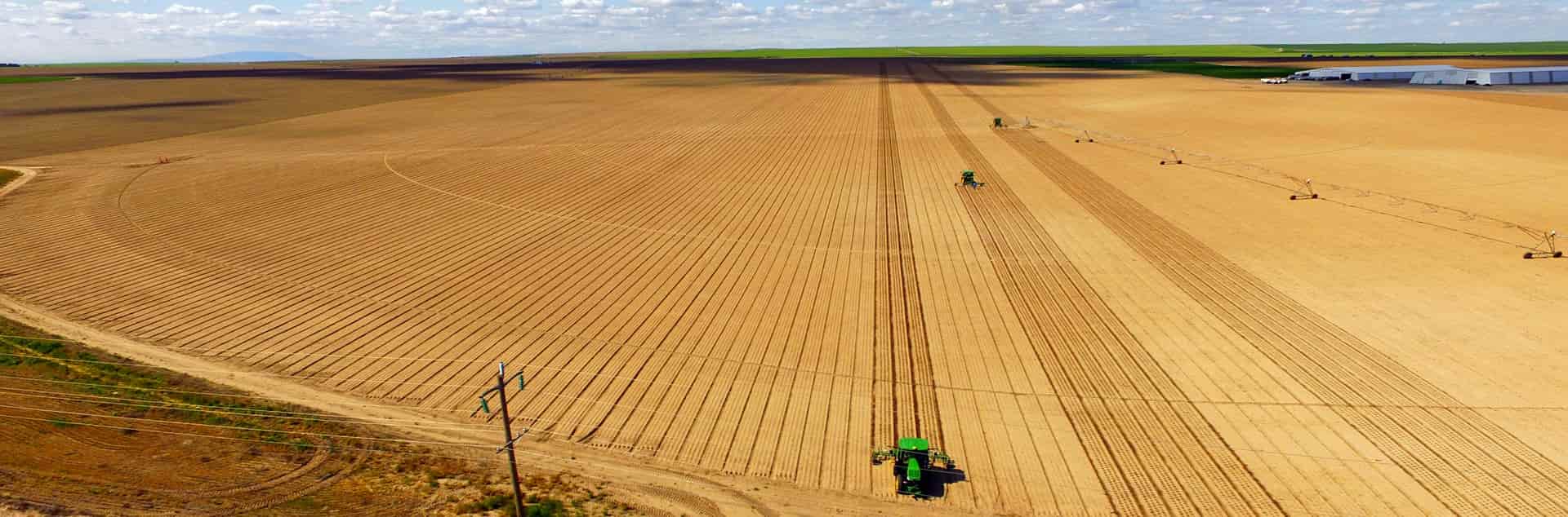 The NX510 SE is an auto steering, that easily retrofits many types of new and old farm tractors and other vehicles