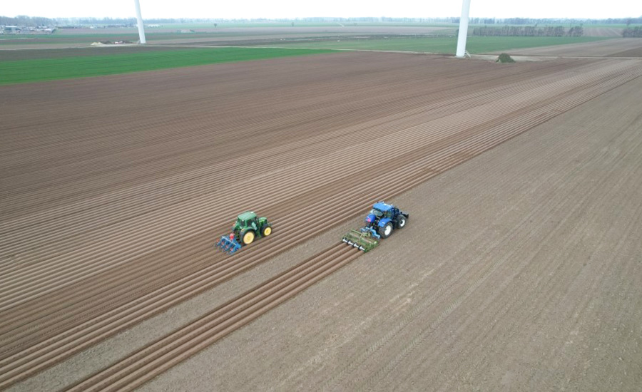 Tractor de guiado CHCNAV NX612 para aporcar y plantar